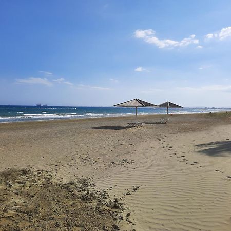 Villa Larnaca Bay Resort Voroklini Ngoại thất bức ảnh